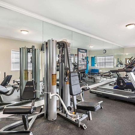 Best Western Club House Inn & Suites Mineral Wells Esterno foto