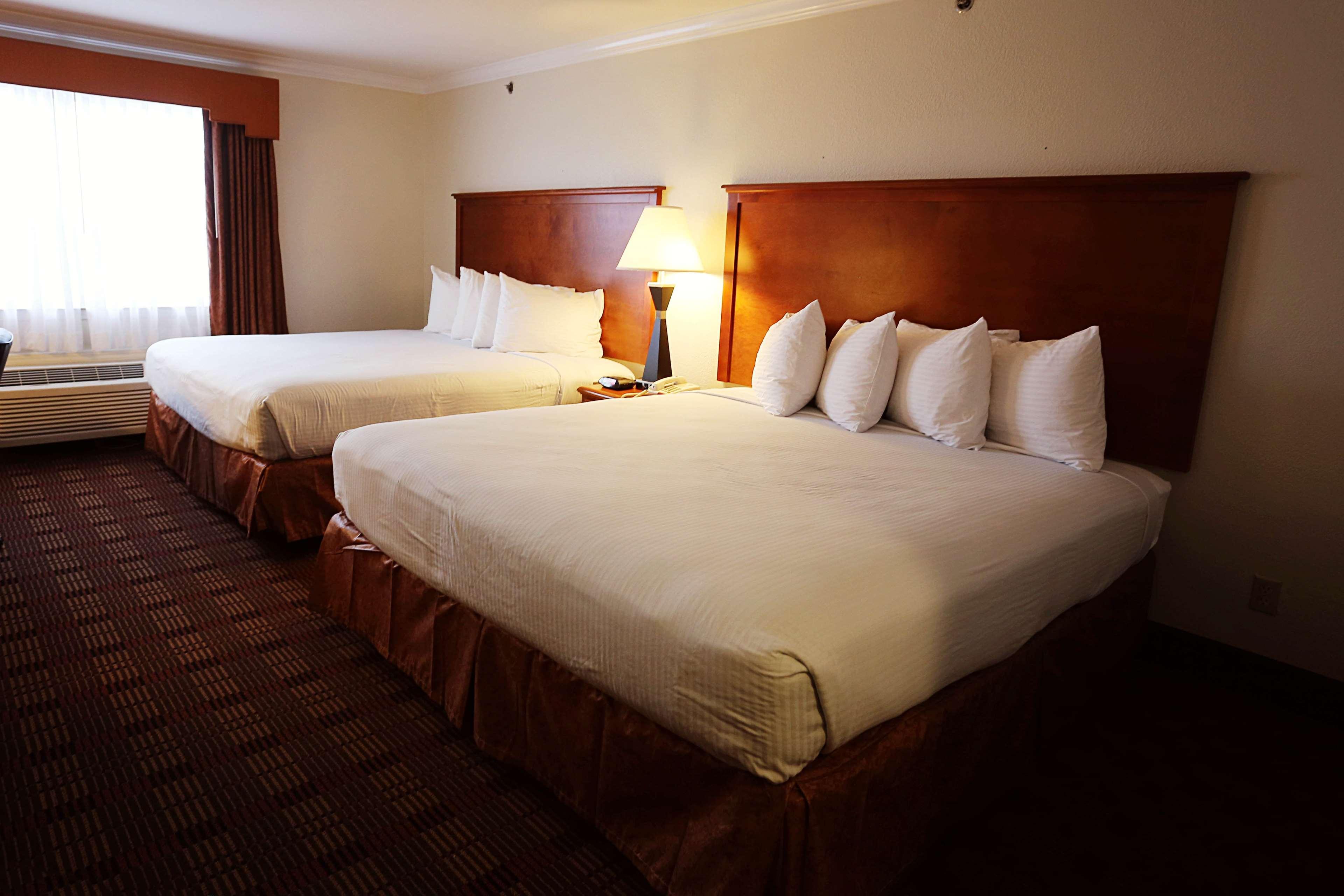 Best Western Club House Inn & Suites Mineral Wells Esterno foto