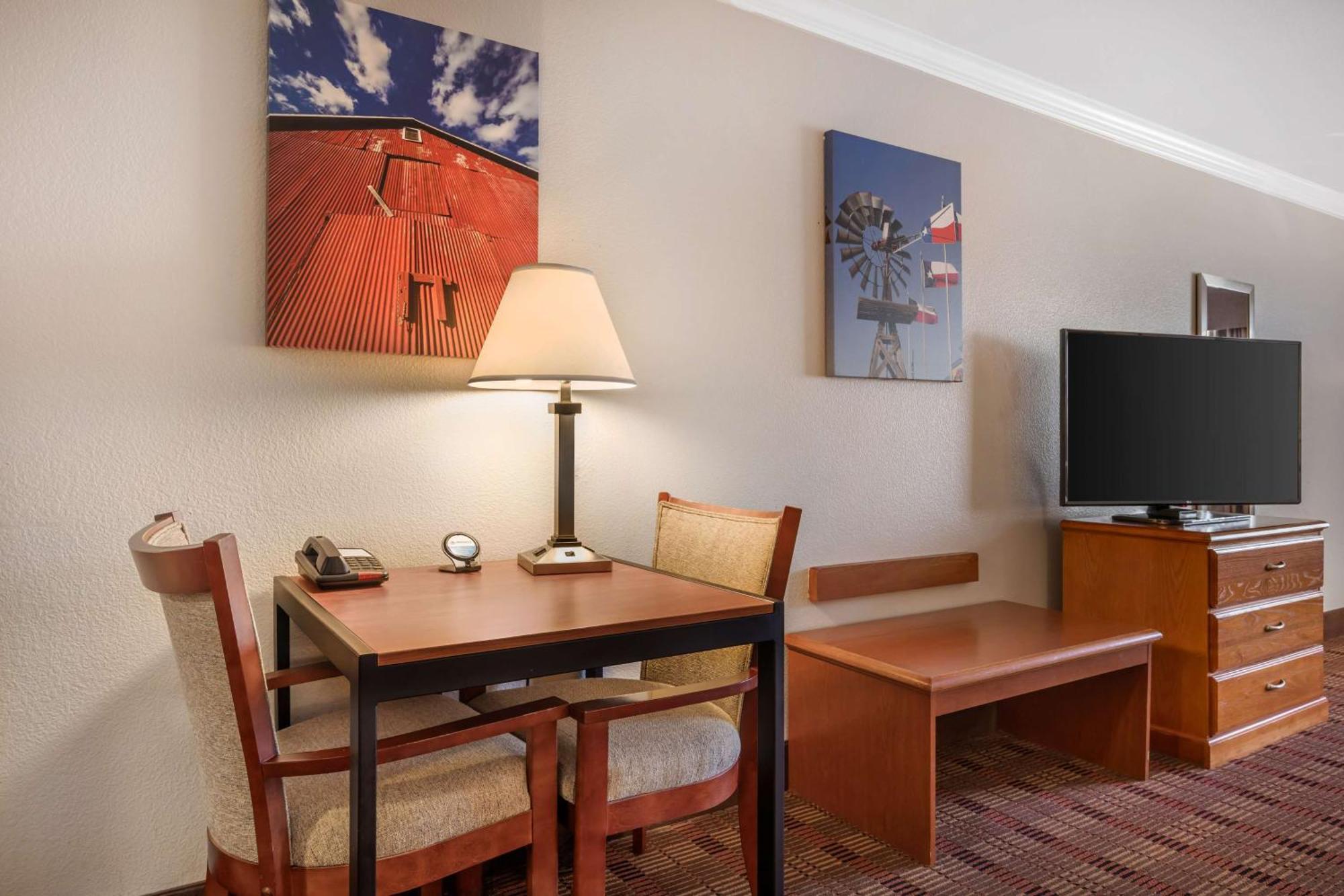 Best Western Club House Inn & Suites Mineral Wells Esterno foto