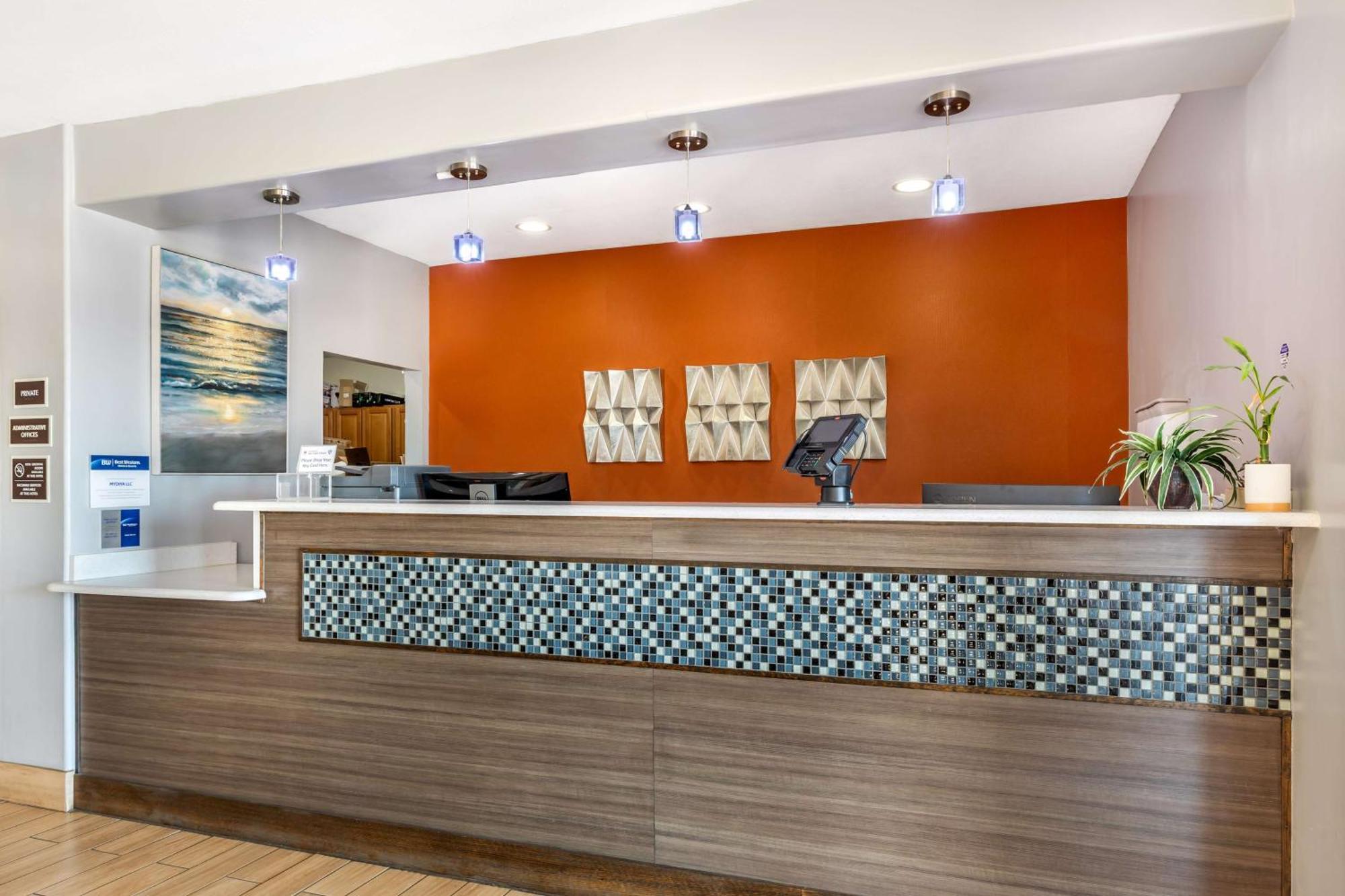 Best Western Club House Inn & Suites Mineral Wells Esterno foto